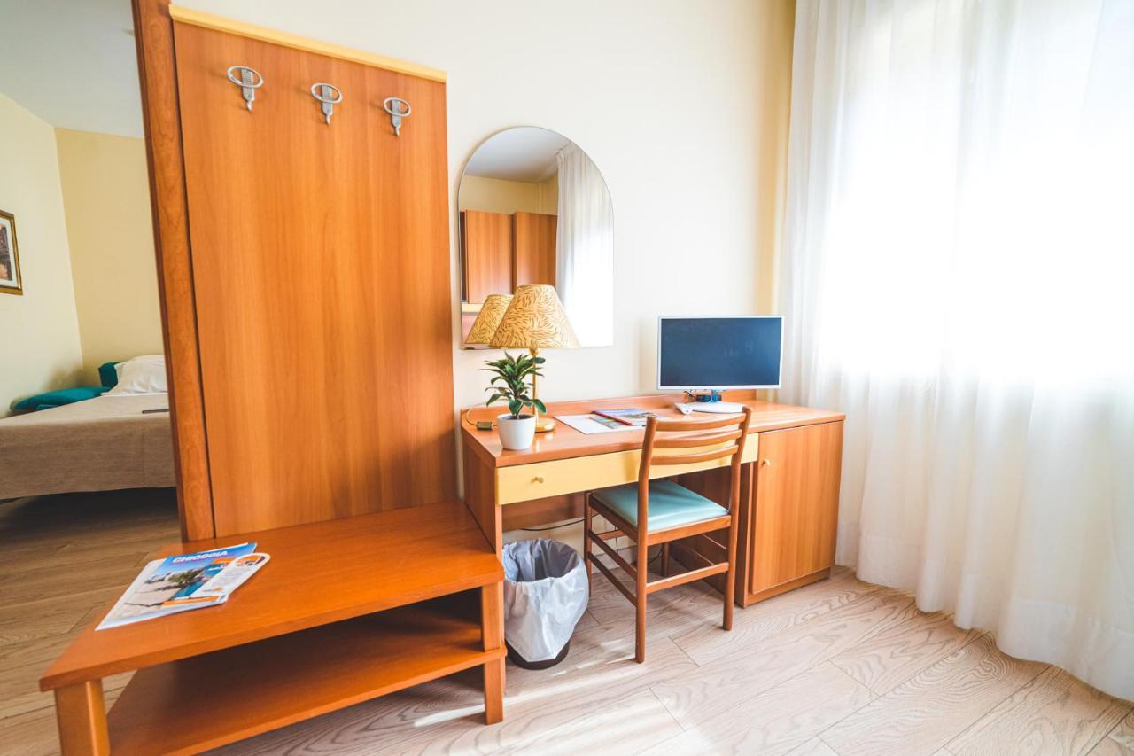Hotel Sole Sottomarina Εξωτερικό φωτογραφία