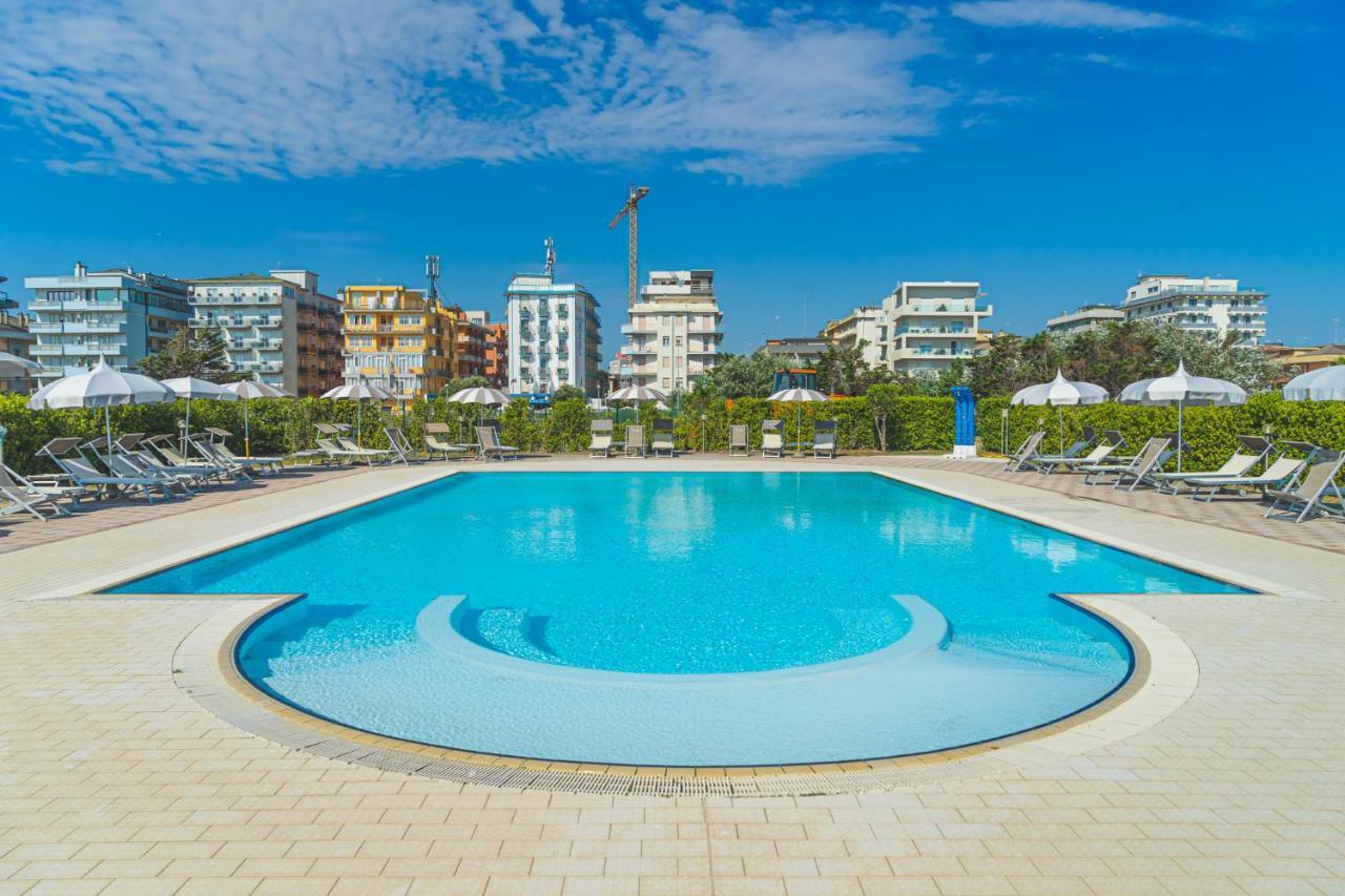 Hotel Sole Sottomarina Εξωτερικό φωτογραφία