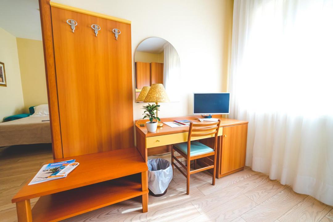 Hotel Sole Sottomarina Εξωτερικό φωτογραφία